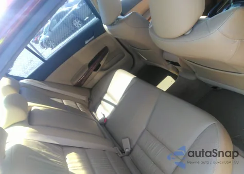 2011 Honda Accord 2.4 Ex-L from USA, damaged, VIN 1HGCP2F82BA098898